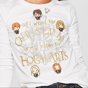 BNWT Harry Potter Christmas Hogwarts Letter Tee